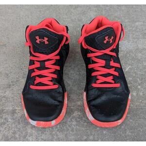 Under Armour Girls Youth 4.5Y Basketball Sneaker Athletic Shoes Black Coral